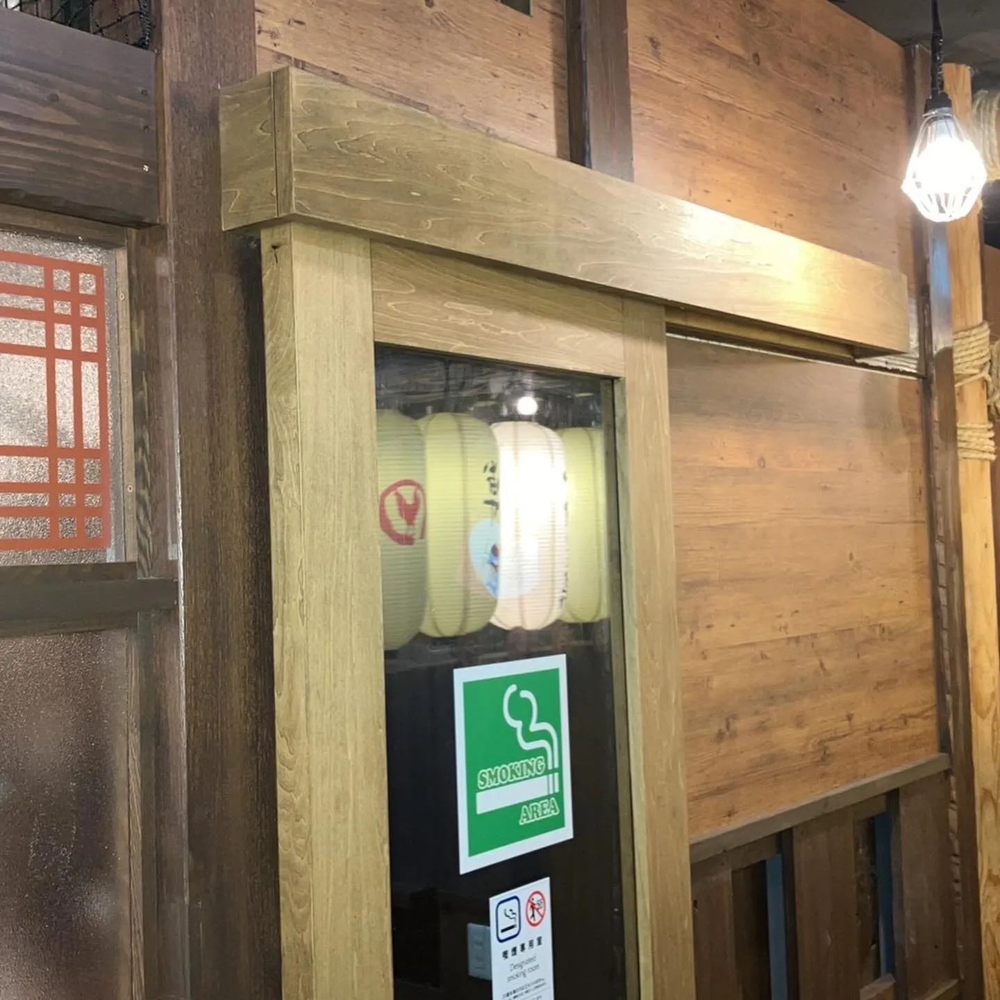 某居酒屋店舗博多駅店の建具工事をご紹介させて頂きます✨