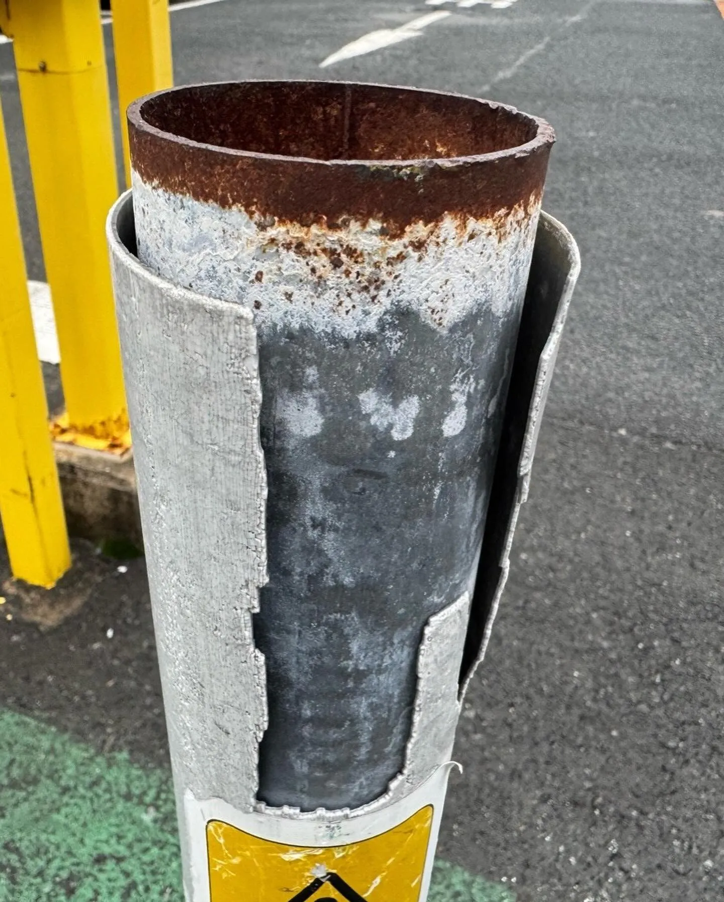 某ファミリーレストラン店舗大橋店のポール舗装工事をご紹介させ...