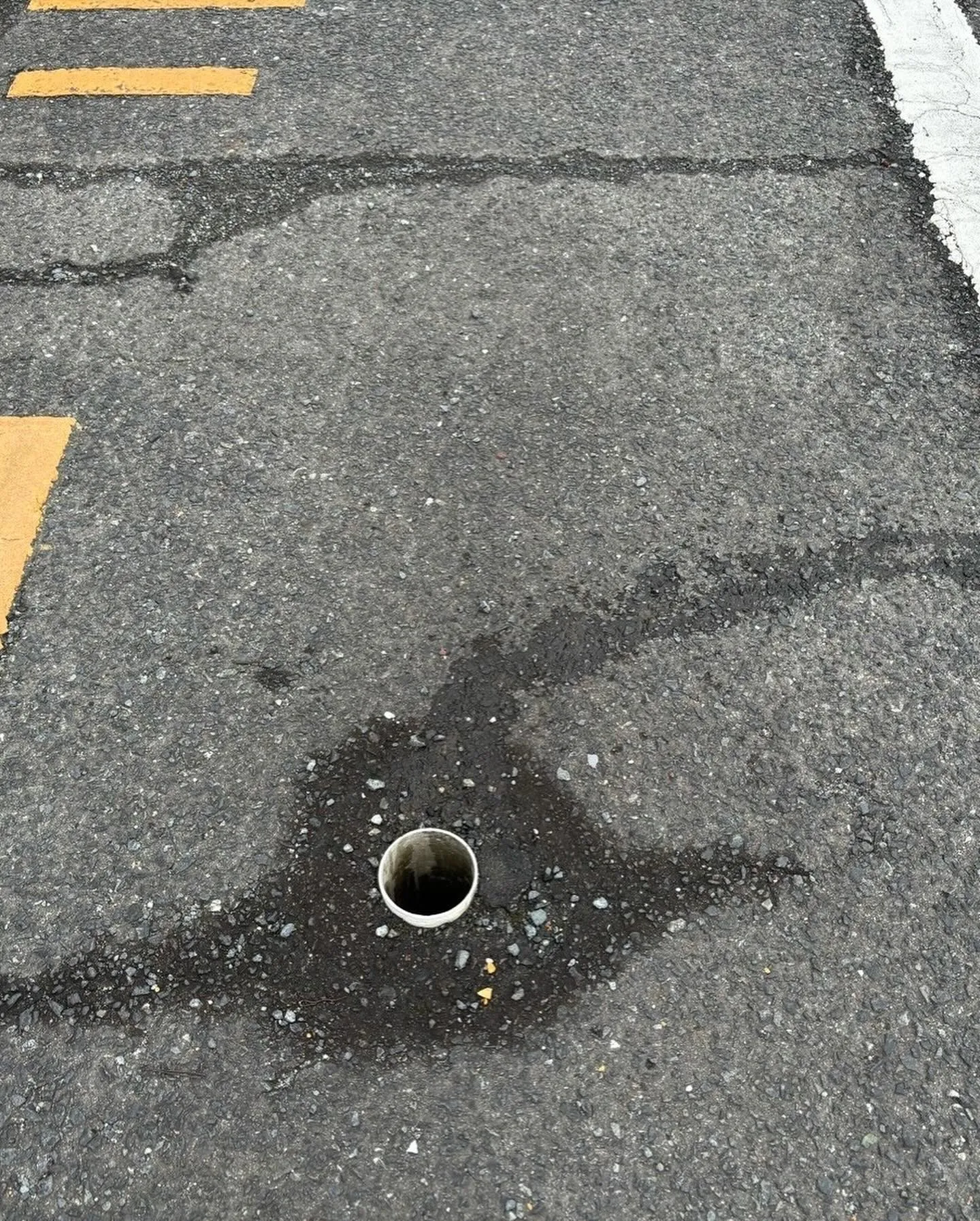 某ファミリーレストラン店舗大橋店のポール舗装工事をご紹介させ...