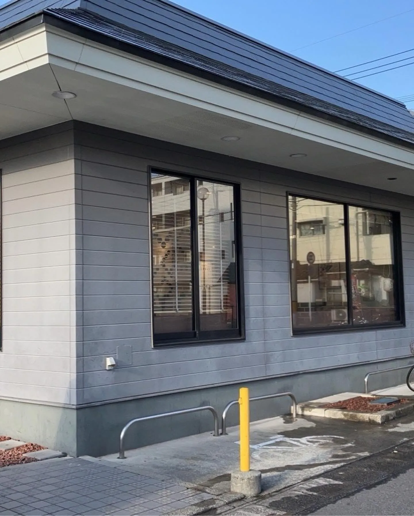 某ファーストフード店舗鹿児島店塗装工事