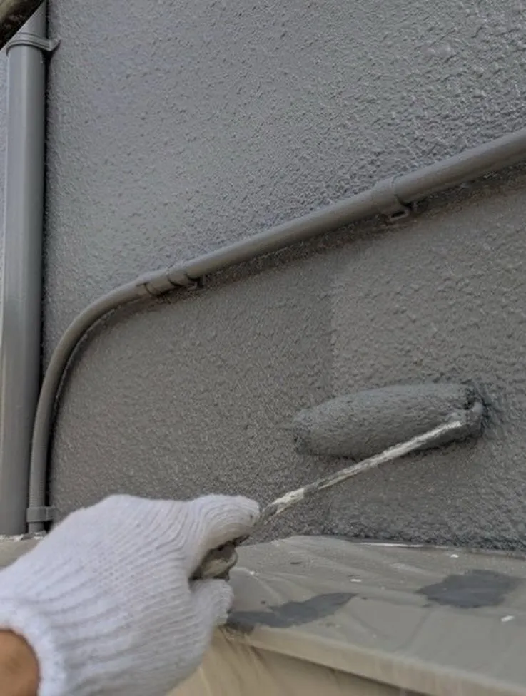 大分県アパート大規模修繕工事【上塗り編】をご紹介させていただ...