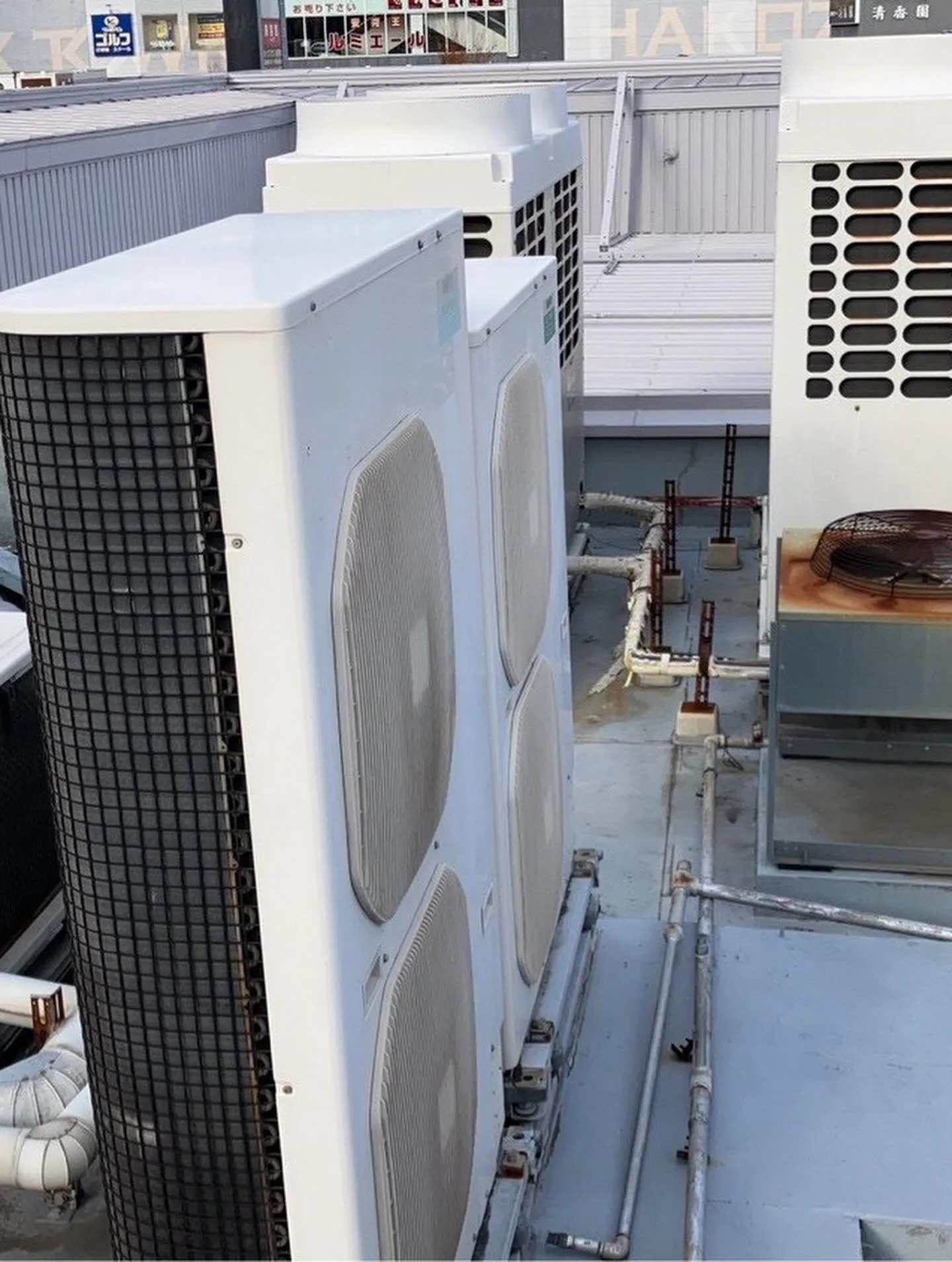 某ファストフード店舗天神店防水工事をご紹介させて頂きます✨