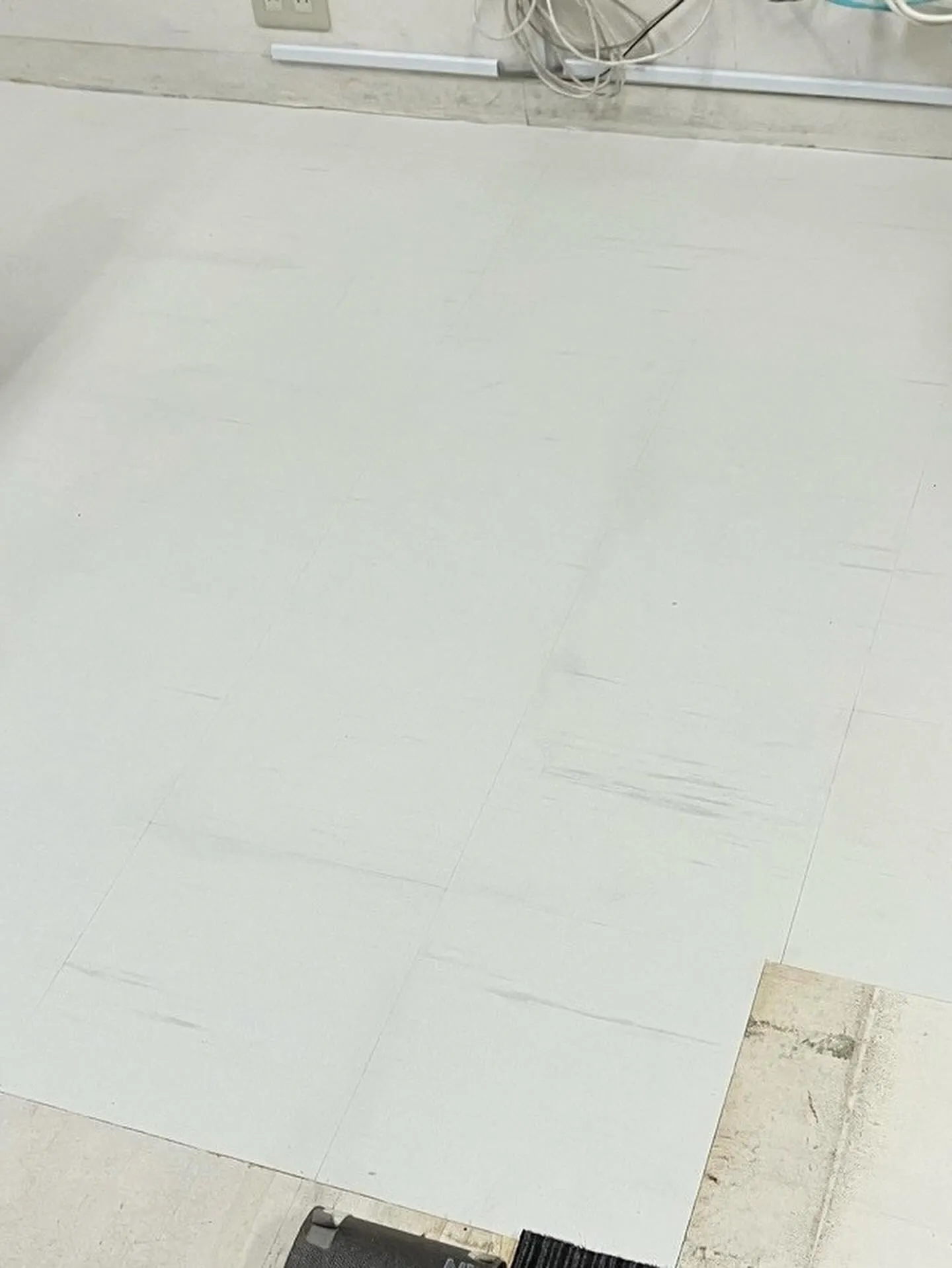 某衣服屋店舗中間店Pタイル工事をご紹介させて頂きます✨