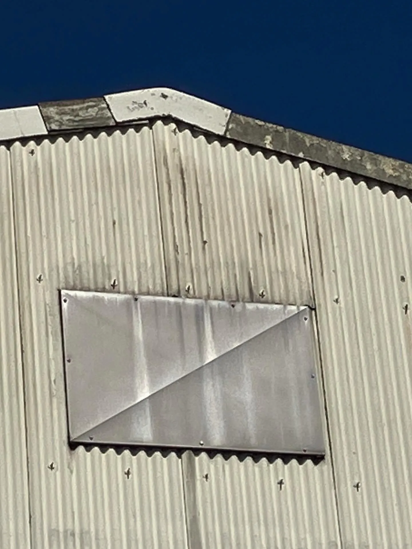 20251209073453_0_1.jpg
