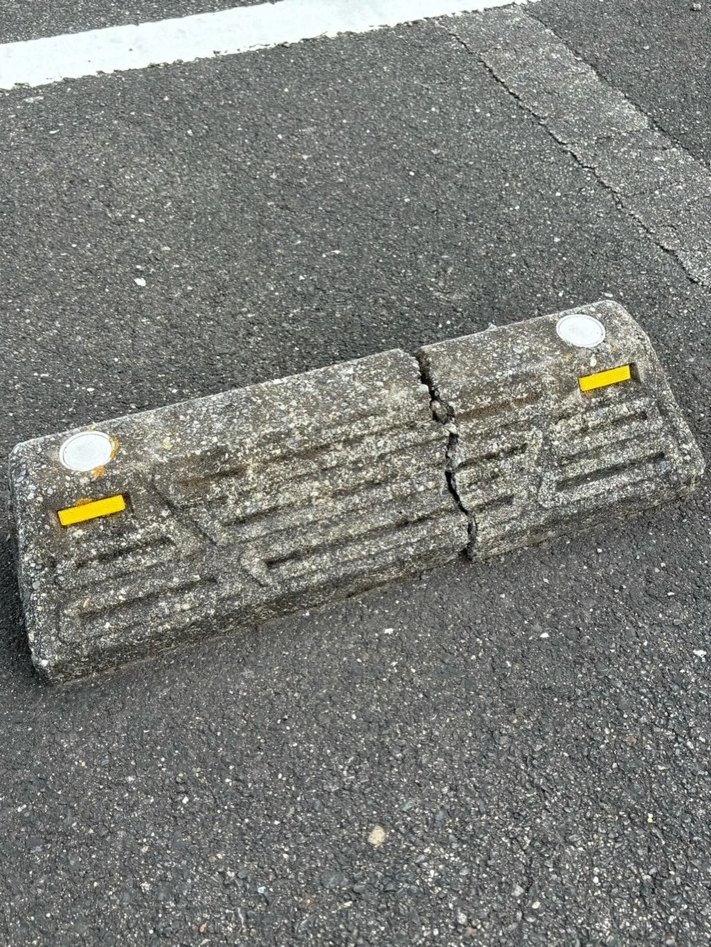 某回転寿司チェーン店舗苅田店タイヤブロック工事をご紹介させて...