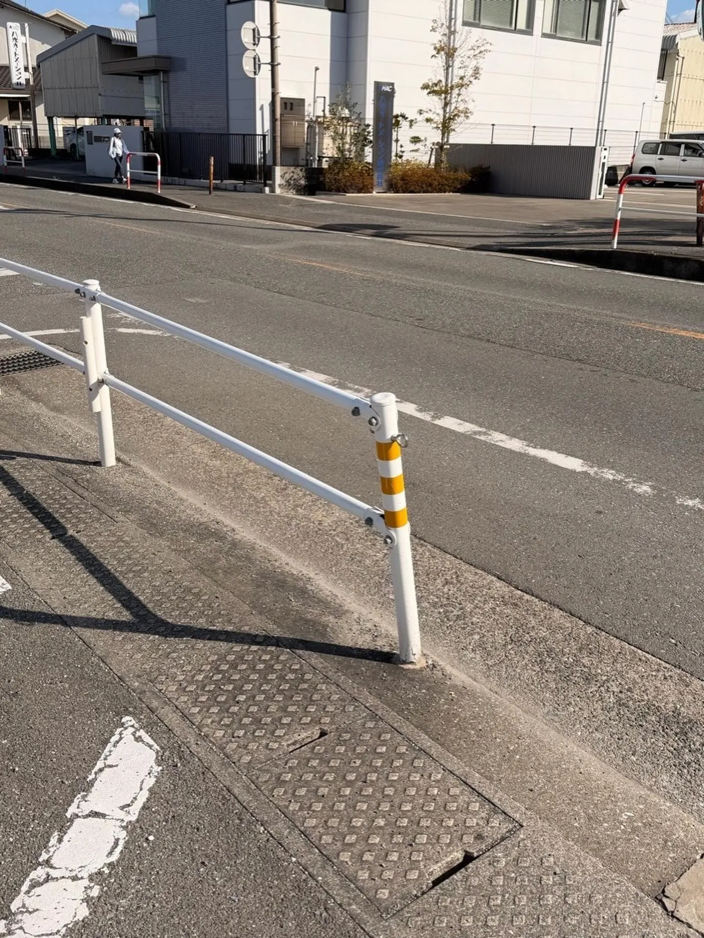 某薬品店舗柚須店フェンス工事