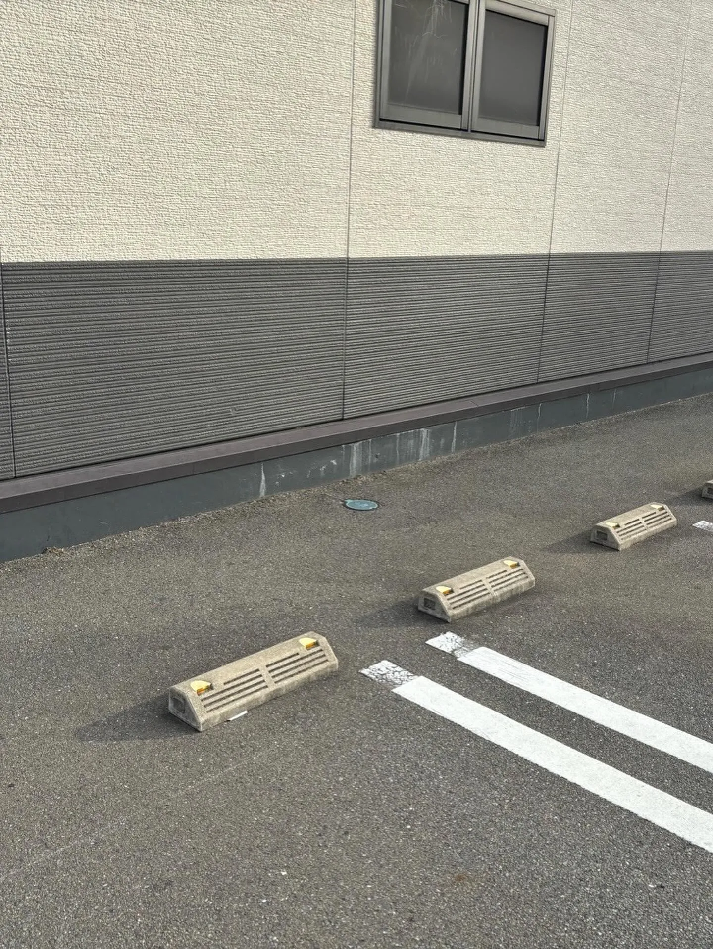 某回転寿司チェーン店舗東区店タイヤ止め交換をご紹介させて頂き...