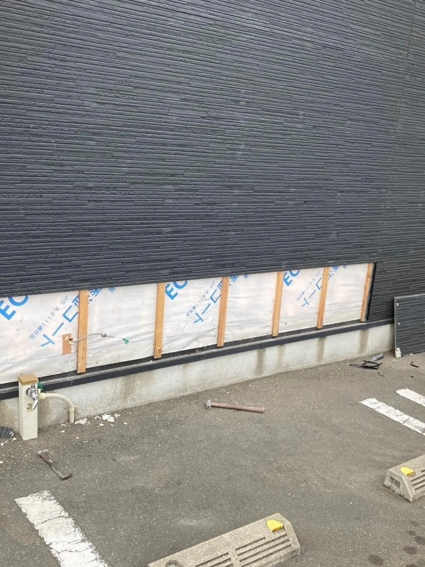 某お弁当屋店舗春日店外壁工事をご紹介させて頂きます✨