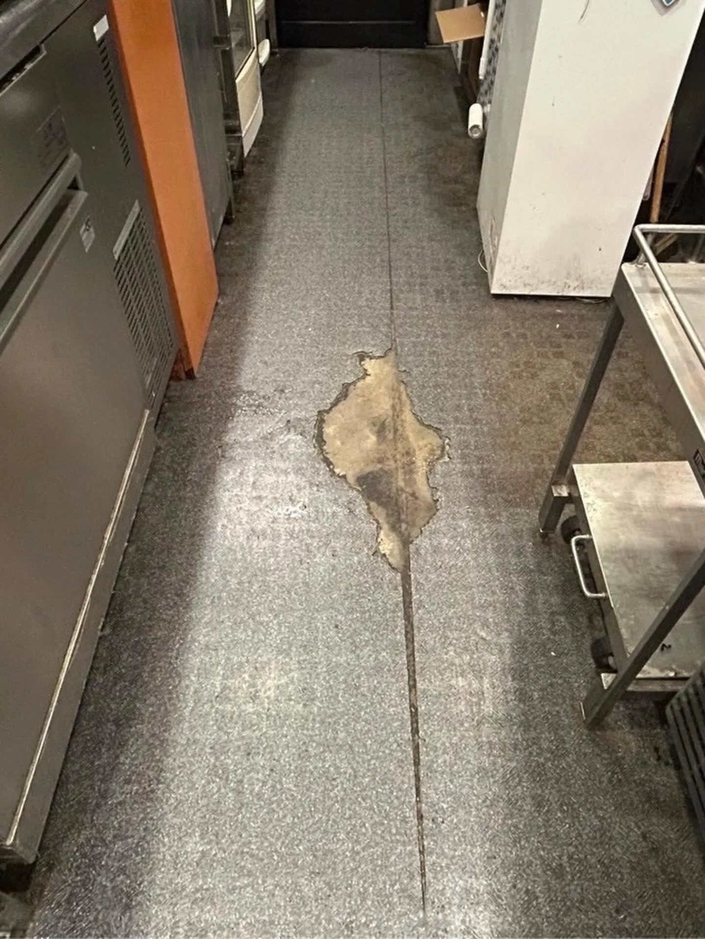 某飲食店舗筑紫野店長尺シート工事をご紹介させて頂きます✨