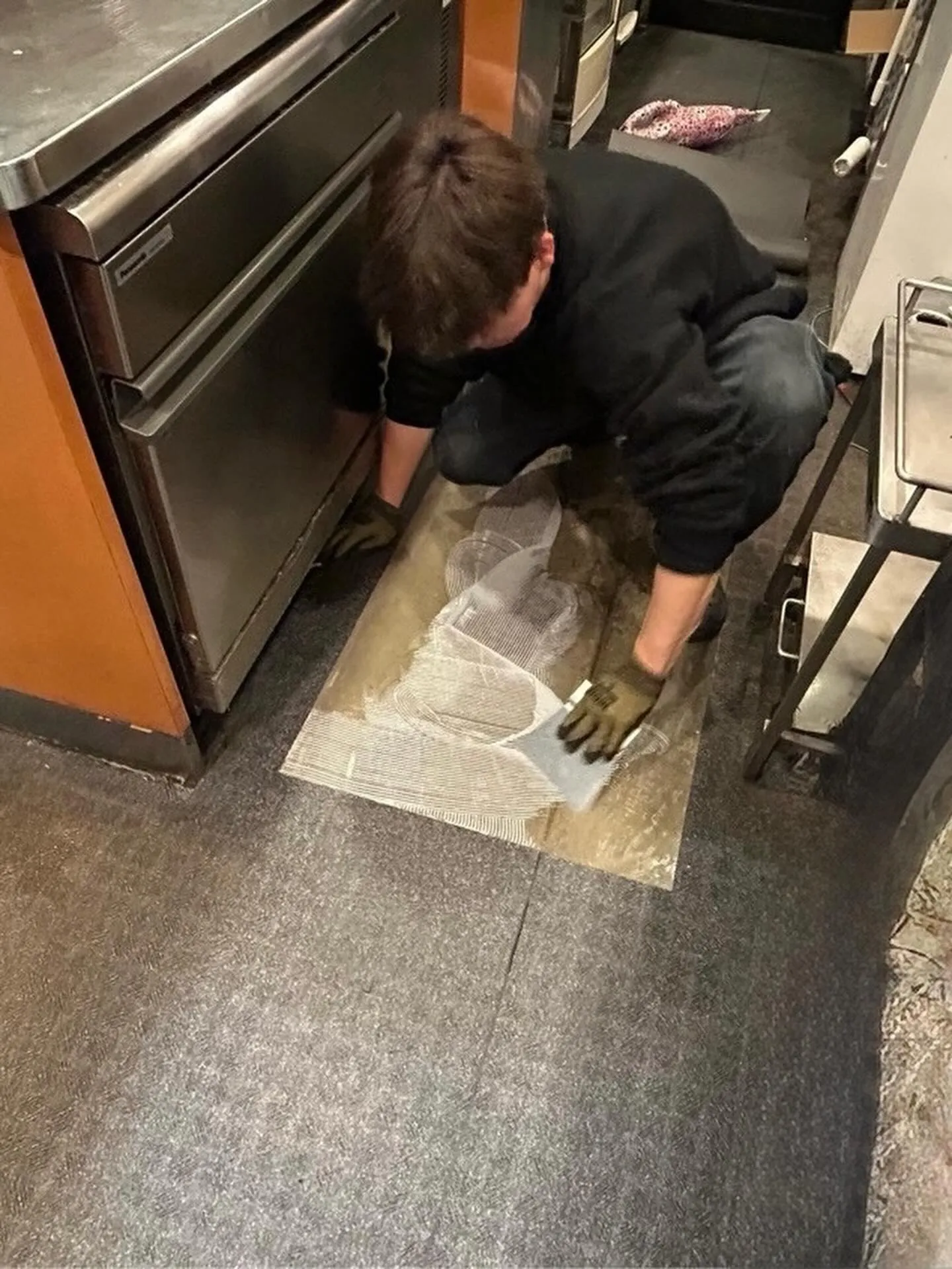 某飲食店舗筑紫野店長尺シート工事をご紹介させて頂きます✨