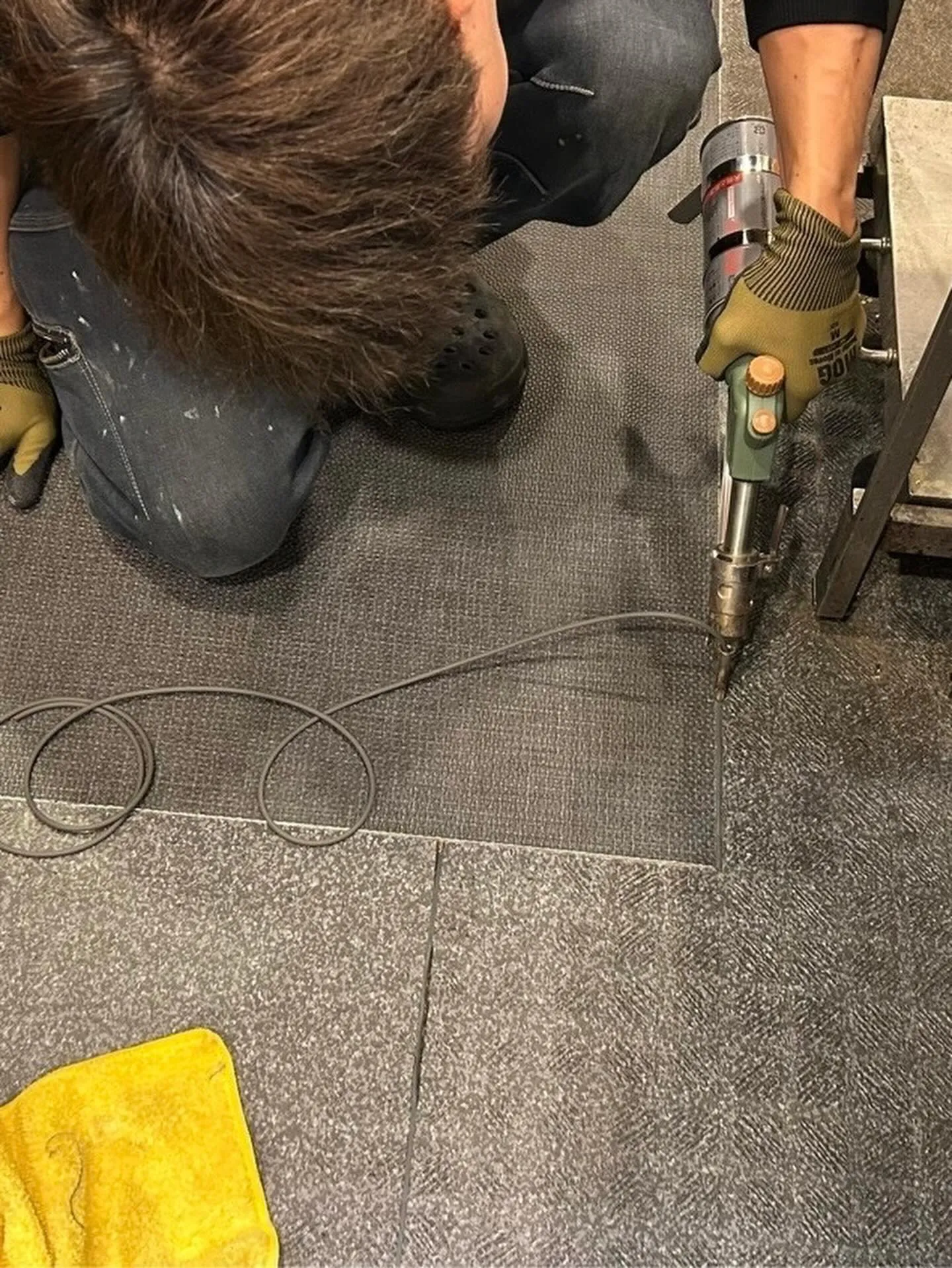 某飲食店舗筑紫野店長尺シート工事をご紹介させて頂きます✨