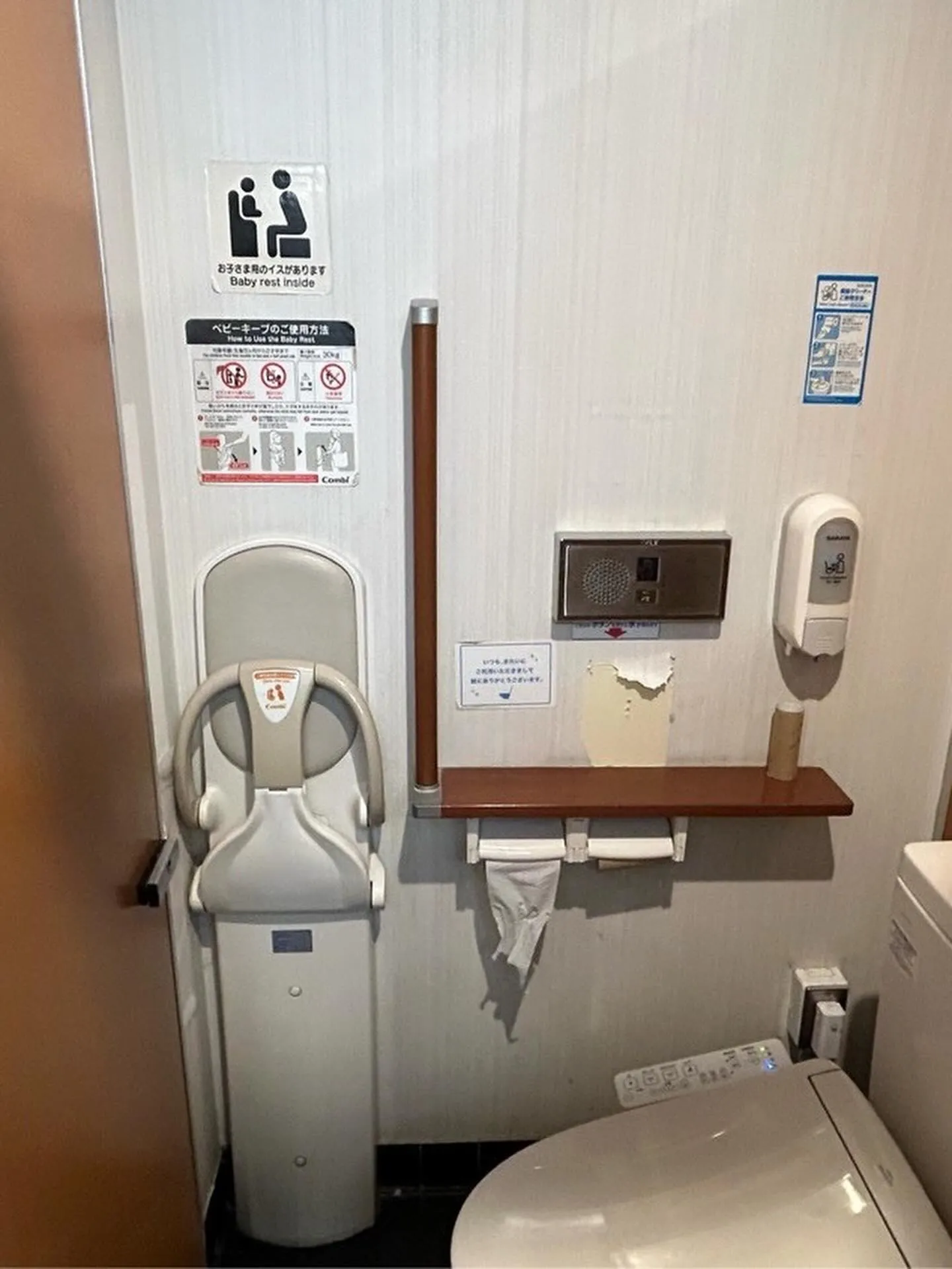 某飲食店舗久留米店トイレ工事をご紹介させて頂きます✨