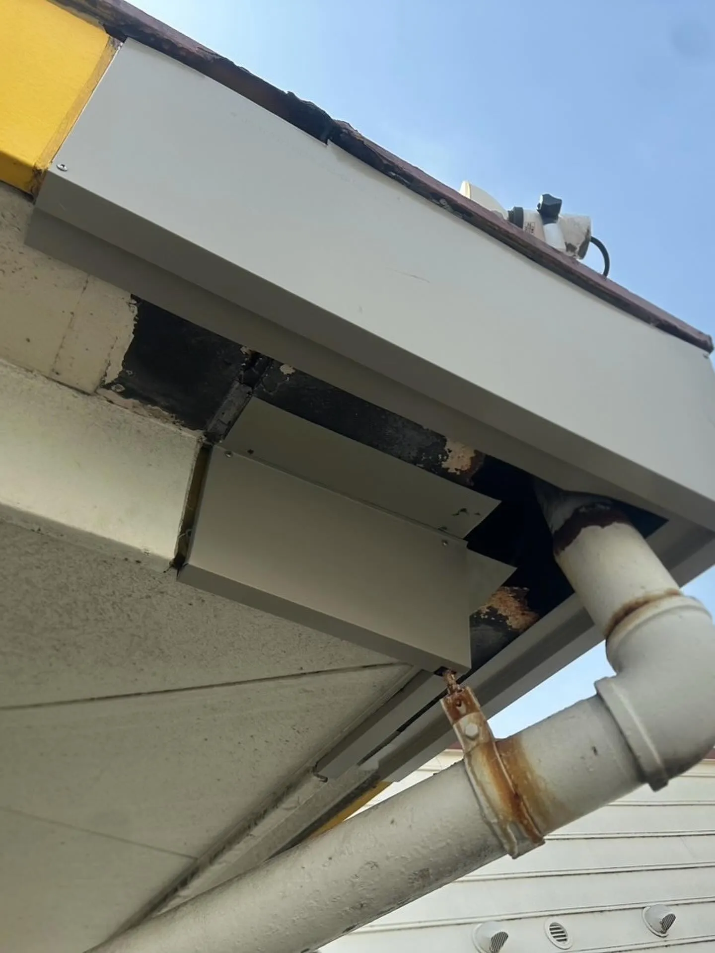 某ファミレス店舗東区店換気ダクト工事をご紹介させて頂きます✨