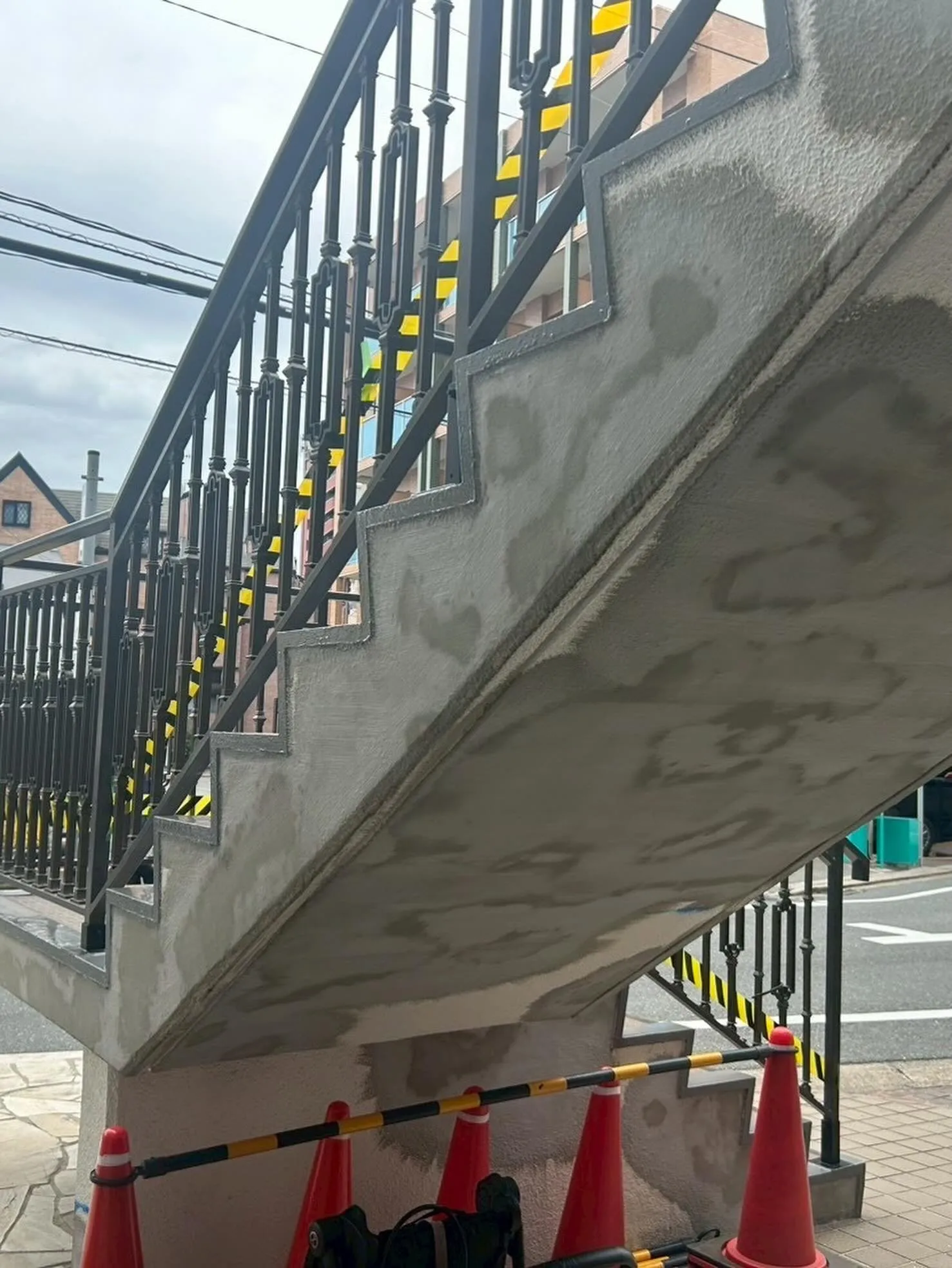 福岡市早良区ビル塗装工事をご紹介させて頂きます✨